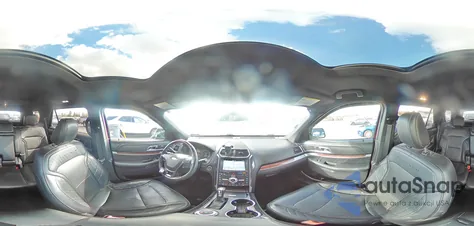 2018 Ford Explorer Platinum z USA, uszkodzony, nr VIN 1FM5K8HT5JGC01796